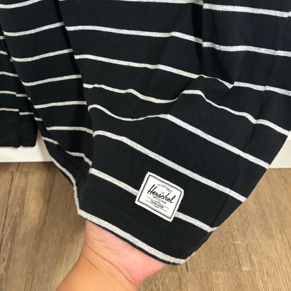 Herschel Long sleeve - Picture 7 of 8